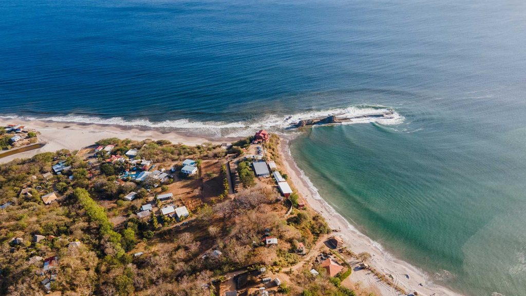 Popoyo-Nicaragua-Pacific-coast-beach-on-the-Emerald-Coast-for-remote-workers-and-digital-nomads